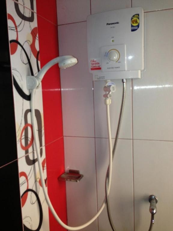 Nora Guesthouse Chumphon Rom bilde
