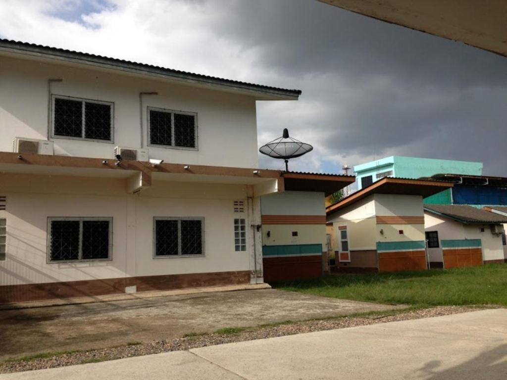 Nora Guesthouse Chumphon Eksteriør bilde
